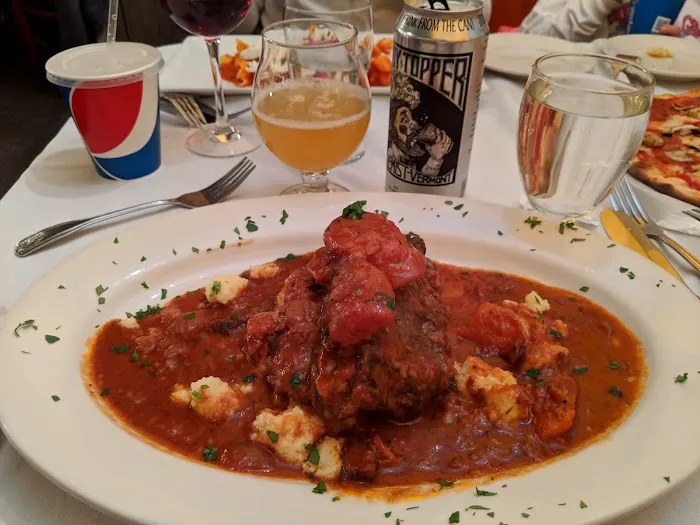 Prato Restaurant and Pizzeria Picture 2