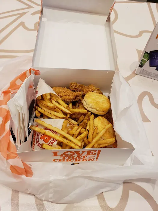 Popeyes Louisiana Kitchen Picture 3