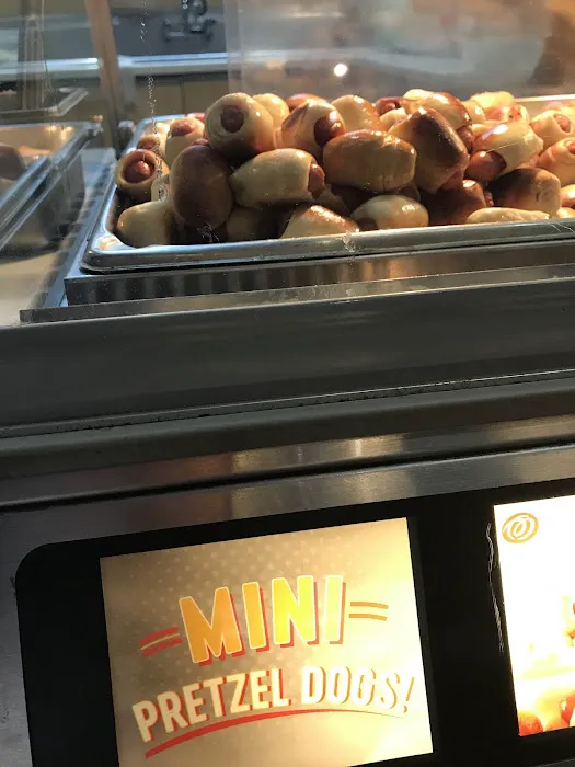 Pretzelmaker Picture 9