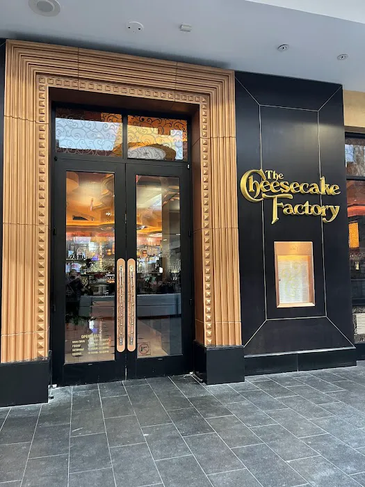 The Cheesecake Factory Picture 9