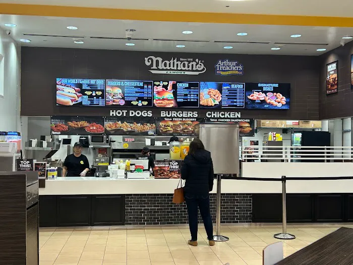 Arthur Treacher's Fish & Chips Picture 1