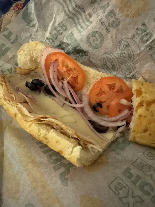 Subway of Broadbridge Picture 4