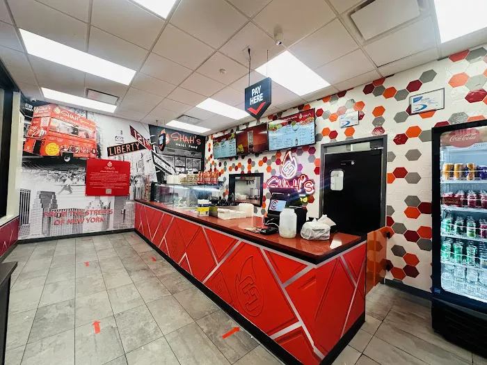 Shah's Halal Food - Stratford Picture 8