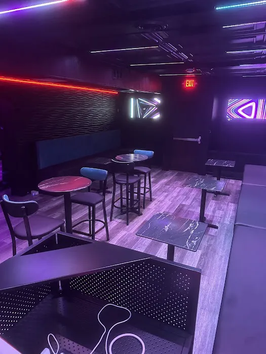 809 restaurant & lounge Picture 3