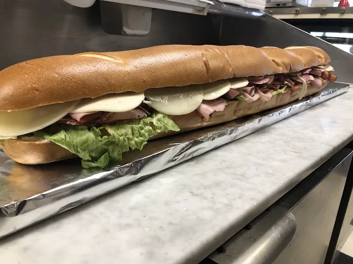 BRALT Restaurant Picture 2