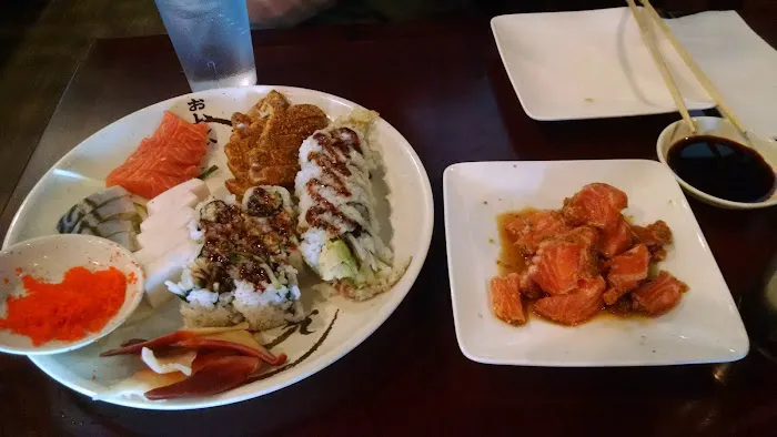 Kama Sushi Picture 2