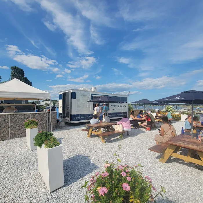 Copps Island Oyster Shack Picture 10