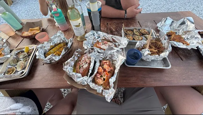 Copps Island Oyster Shack Picture 2