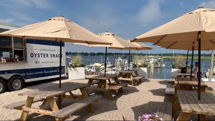 Copps Island Oyster Shack Picture 1