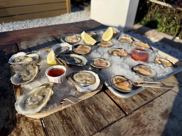 Copps Island Oyster Shack Picture 5