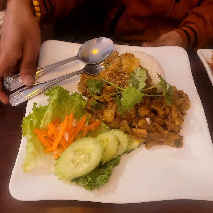 TD Vietnam Palace Picture 4