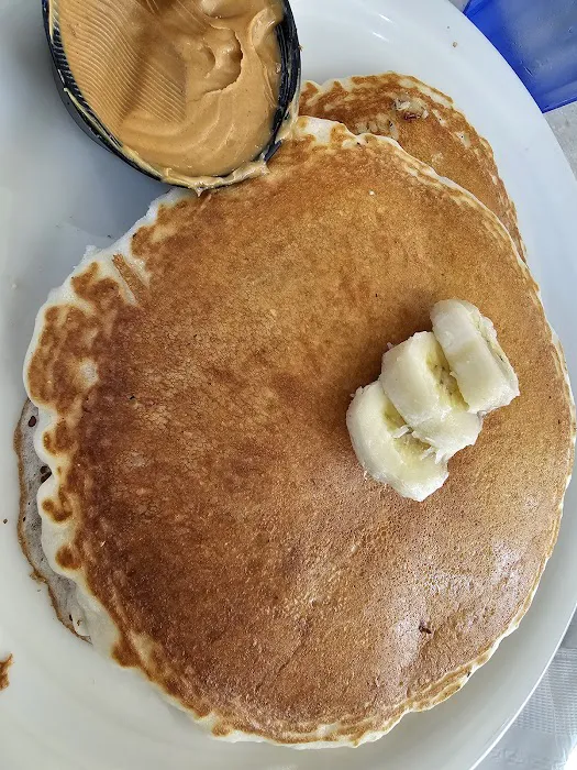 Blue Sky Diner Picture 4