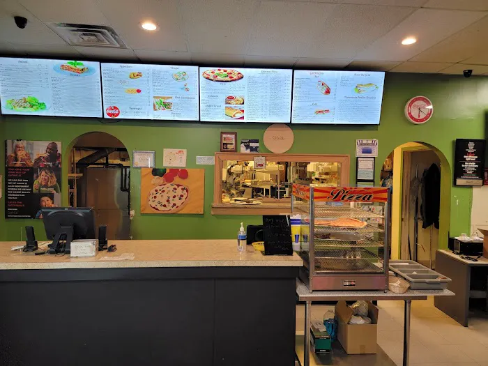 La Vera Pizzeria & Grill Picture 10