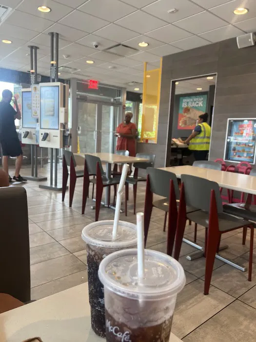 McDonald's Picture 7