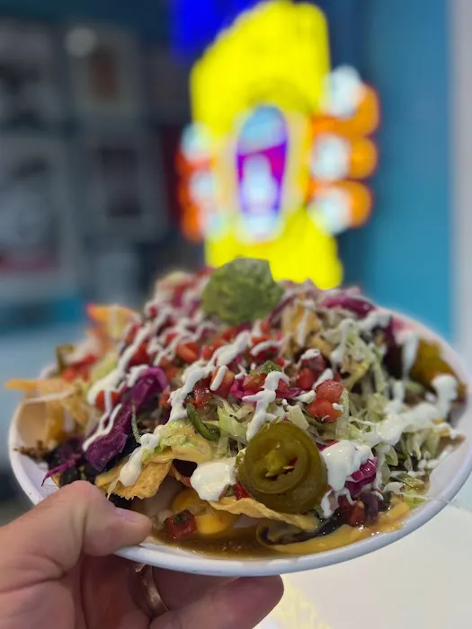 Lucharitos Melville Picture 9