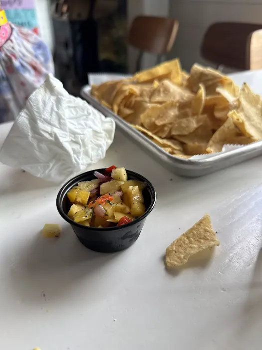 Lucharitos Melville Picture 6