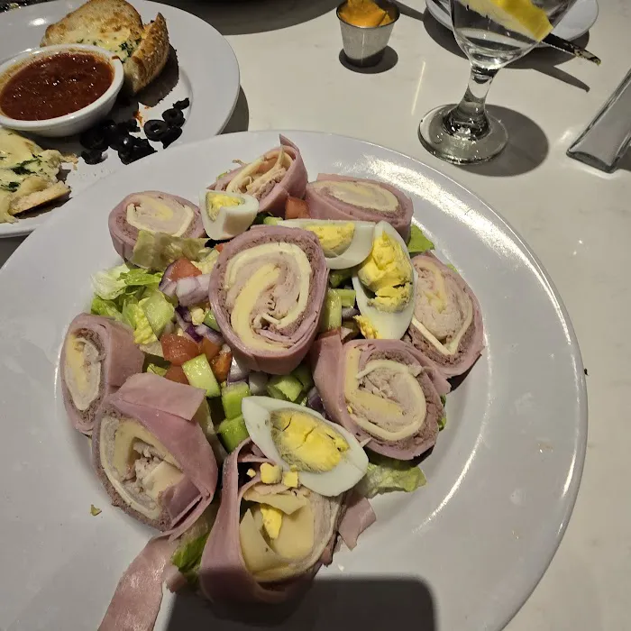 Carmela's Restaurant Pizzeria Picture 6