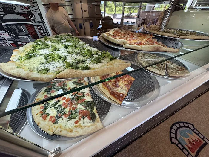 Cascarino's Picture 3