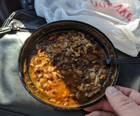 Renee's hot stuff deli