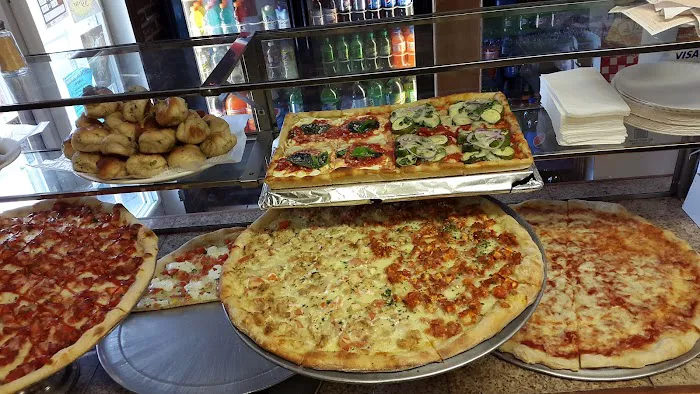 Francesca’s Pizzeria & Restaurant Picture 9