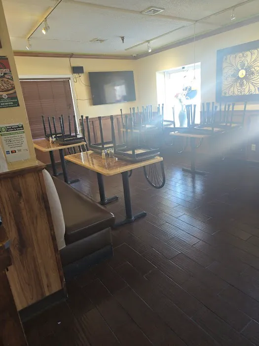 Francesca’s Pizzeria & Restaurant Picture 1