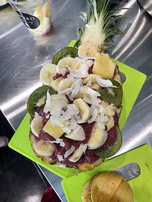 Sip and Glo Picture 1