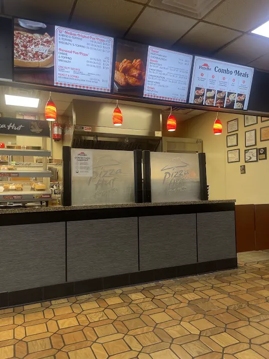 Pizza Hut Express Picture 7