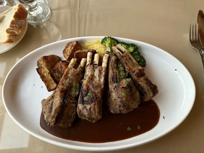 Ward's Bridge Inn Picture 6