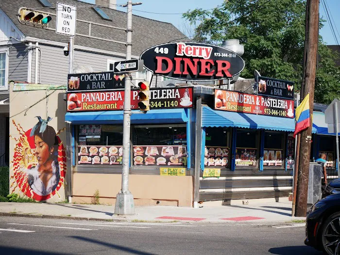 Ferry Diner & Restaurant Picture 10