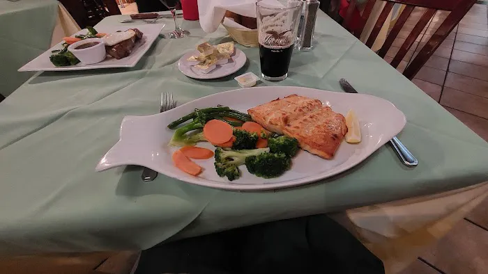 Fernandes Steak House II Picture 7