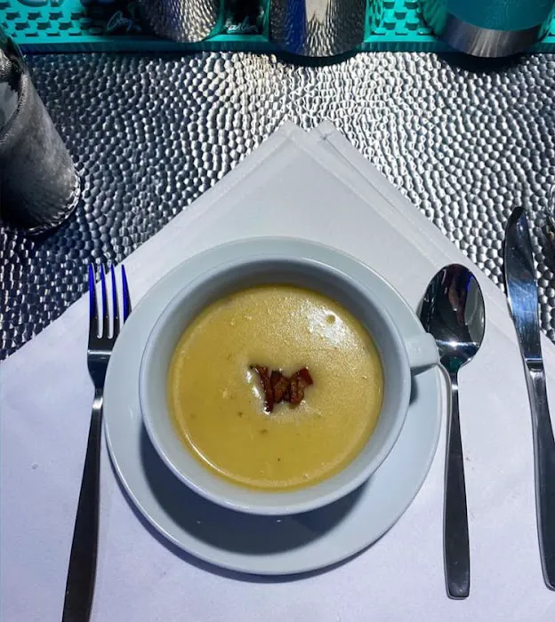 Sprig Market Picture 5