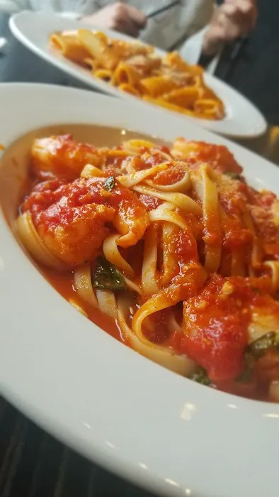 Ah' Pizz Harrison Picture 1