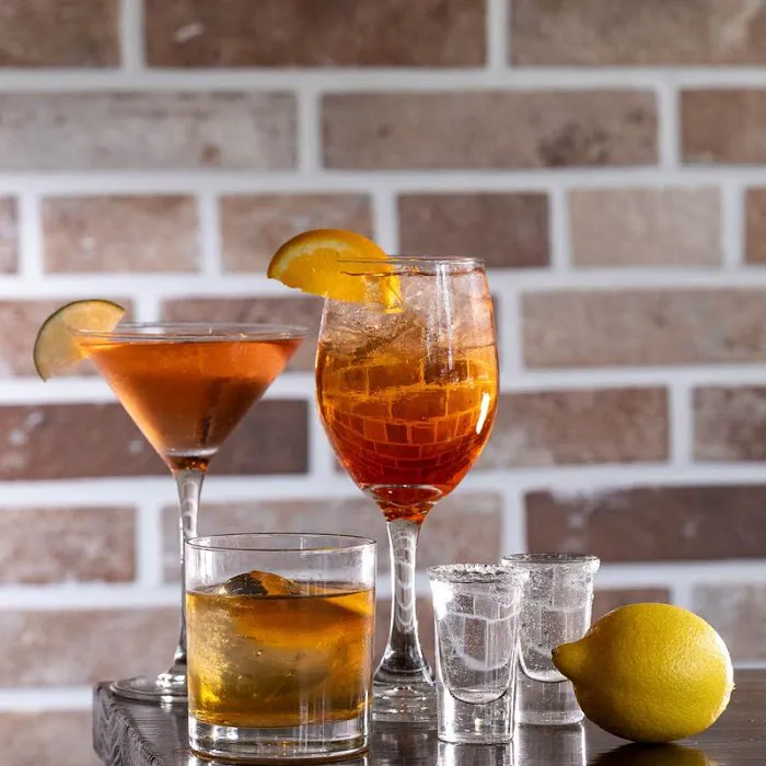 Ah' Pizz Harrison Picture 7