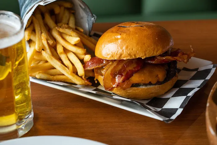 The Vanguard Picture 1