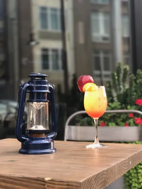 The Station Bar & Bites @ The Element Hotel Harrison-Newark Picture 8