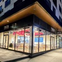 Trós Greek Street Food-Harrison ico