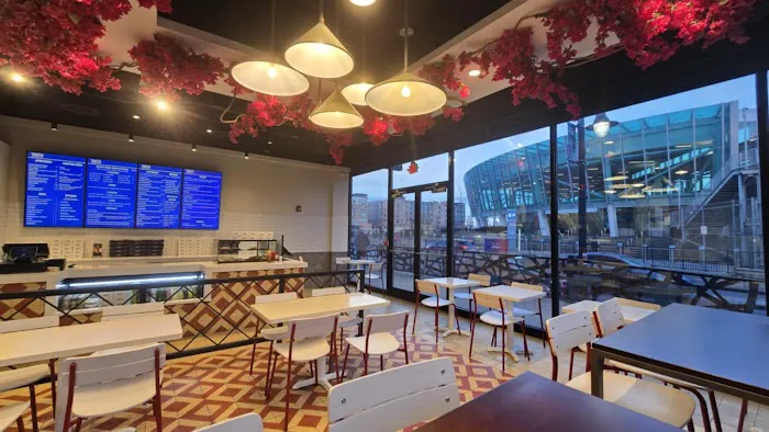 Trós Greek Street Food-Harrison Picture 3