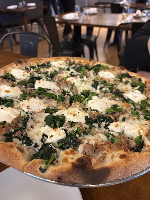 Pickett's Village Bar Picture 10