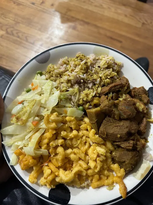 Sashey’s Kitchen Picture 3