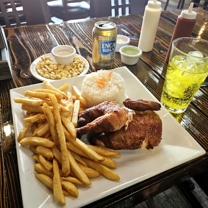 El Pico de Oro Cevicheria Restaurant Picture 4