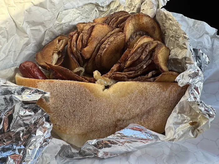 Tommy's Italian Sausage & Hot Dogs Picture 3