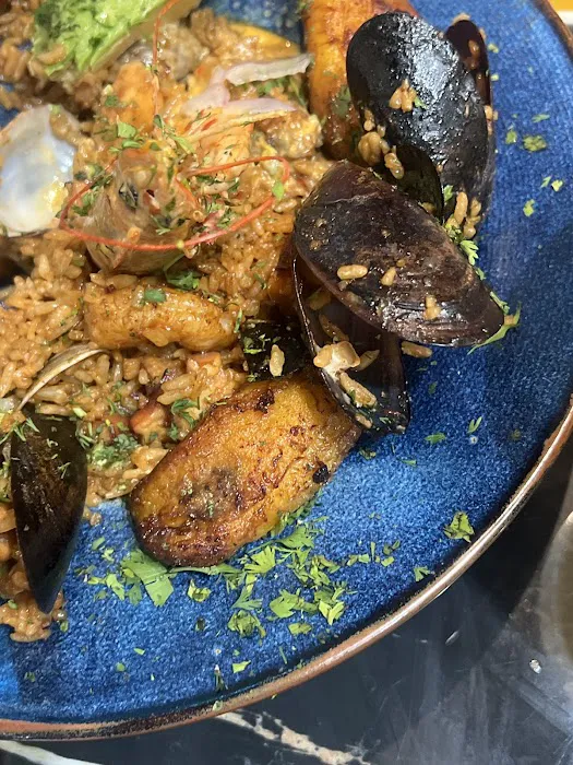 Ñaños Restaurant & Grill Elizabeth Picture 4