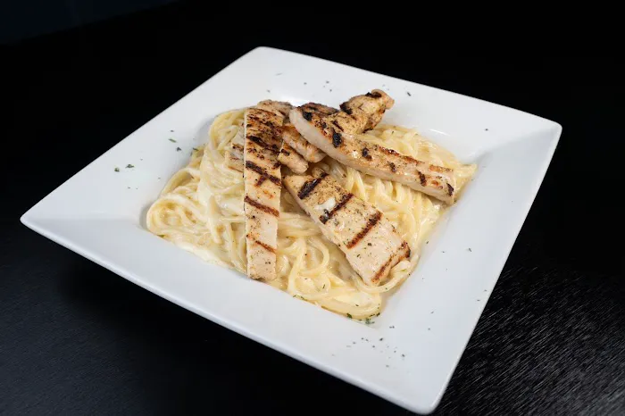 El Buen Gusto Restaurant & Bar Picture 1