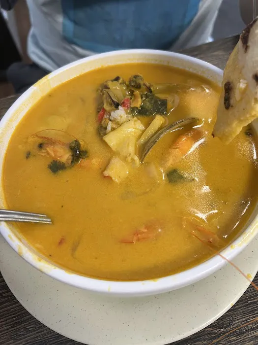 Catrachito Salvadoreño #1 Picture 5