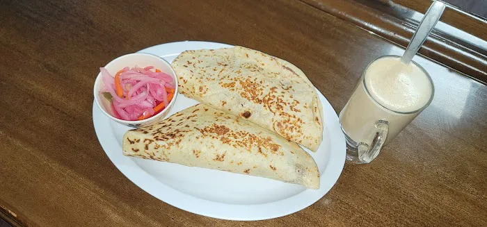 Catrachito Salvadoreño #1 Picture 2