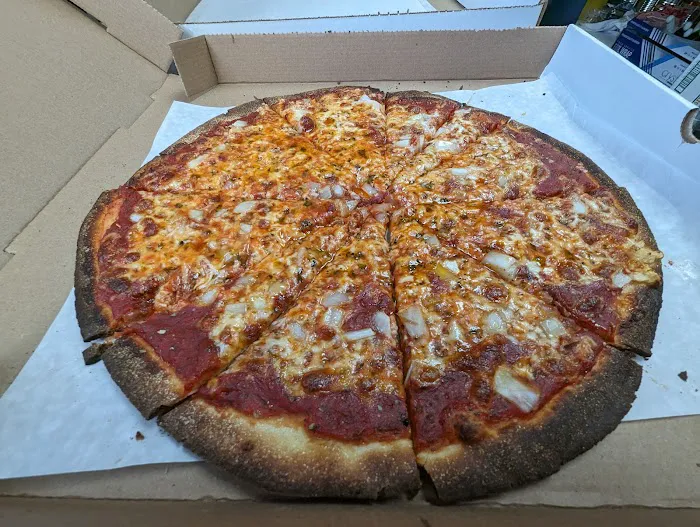 Santillo's Brick Oven Pizza Picture 4