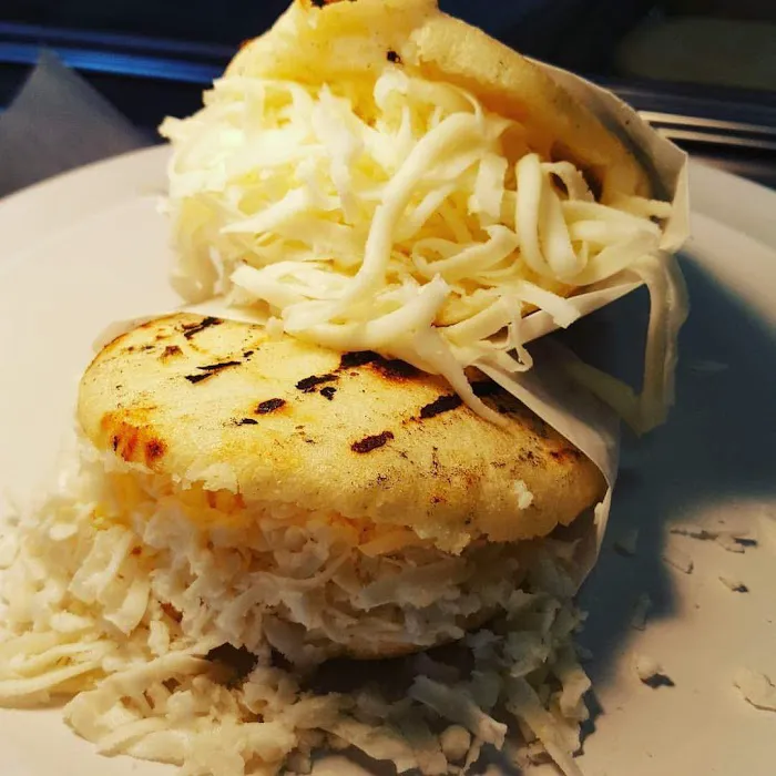 Pizza Market & Arepas Picture 9