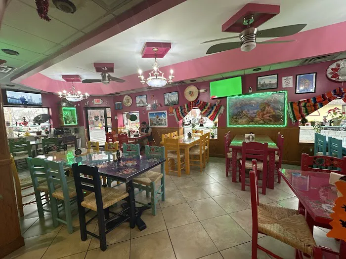 LA CHINA POBLANA MEXICAN RESTAURANT ELIZABETH NEW JERSEY 07202 Picture 6