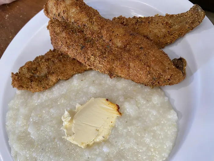 White Rose Diner Picture 4