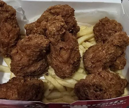 Kennedy Fried Chicken and Pizza halal food